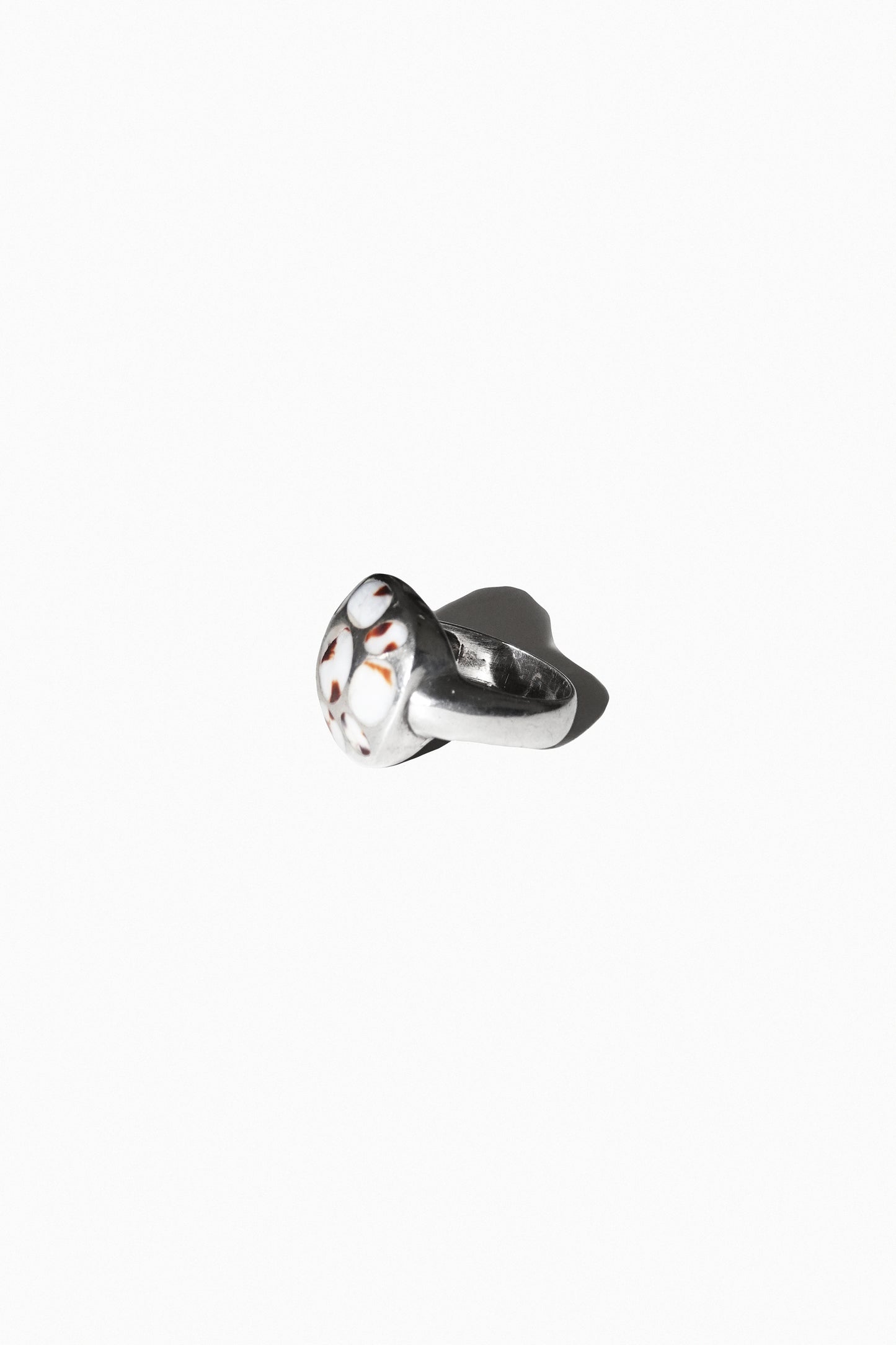 COWRIE INLAY RING (STERLING SILVER)