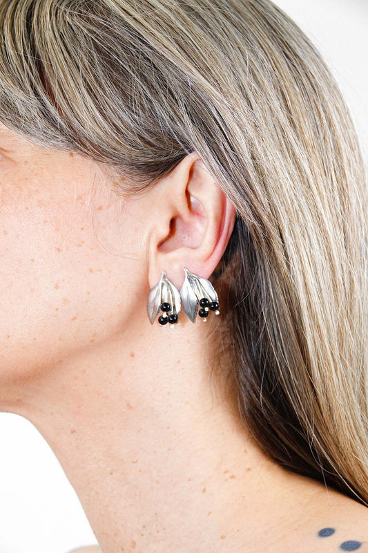 CHERRIES EARRINGS (BLACK ONYX)