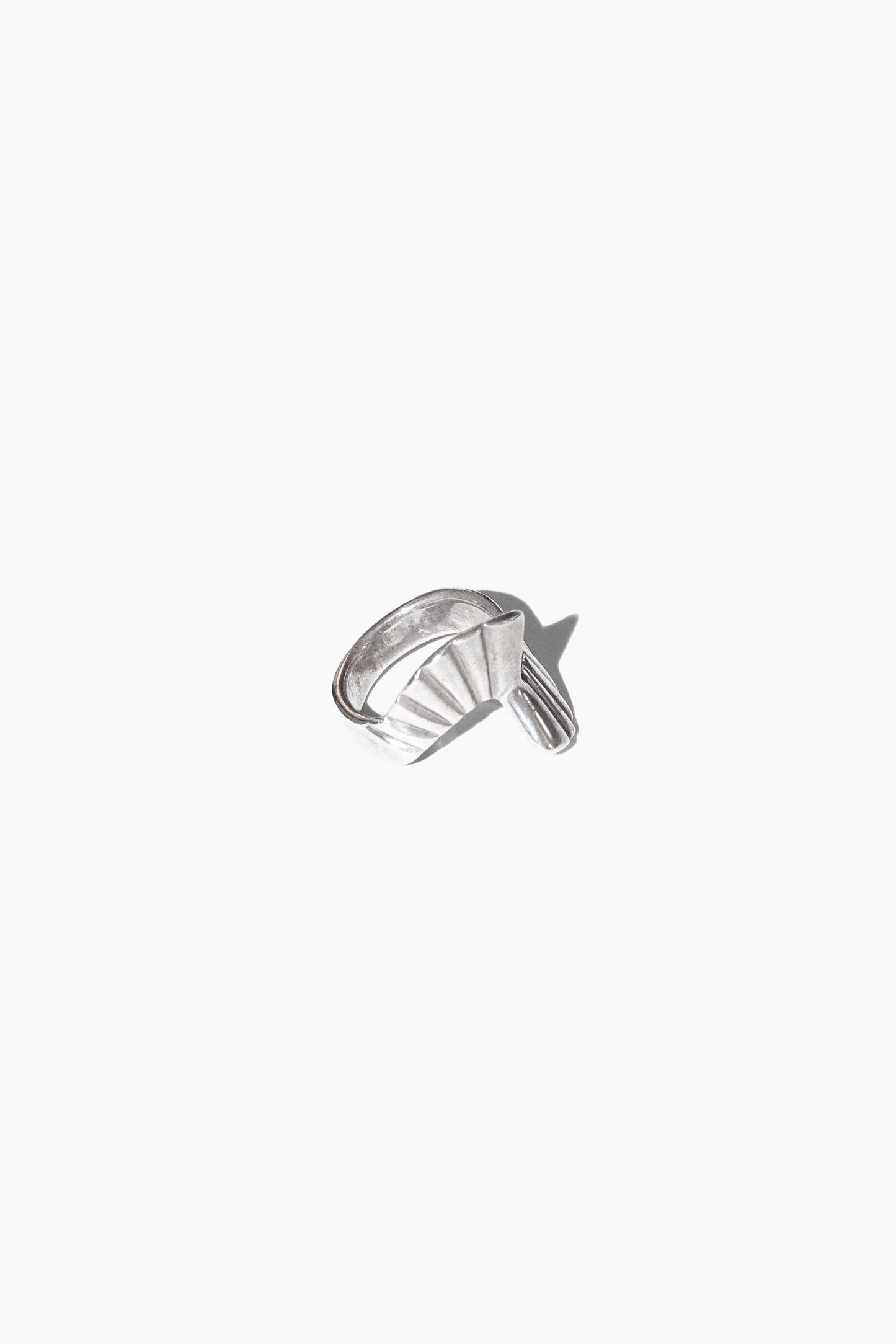 BYPASS RING ( STERLING SILVER)