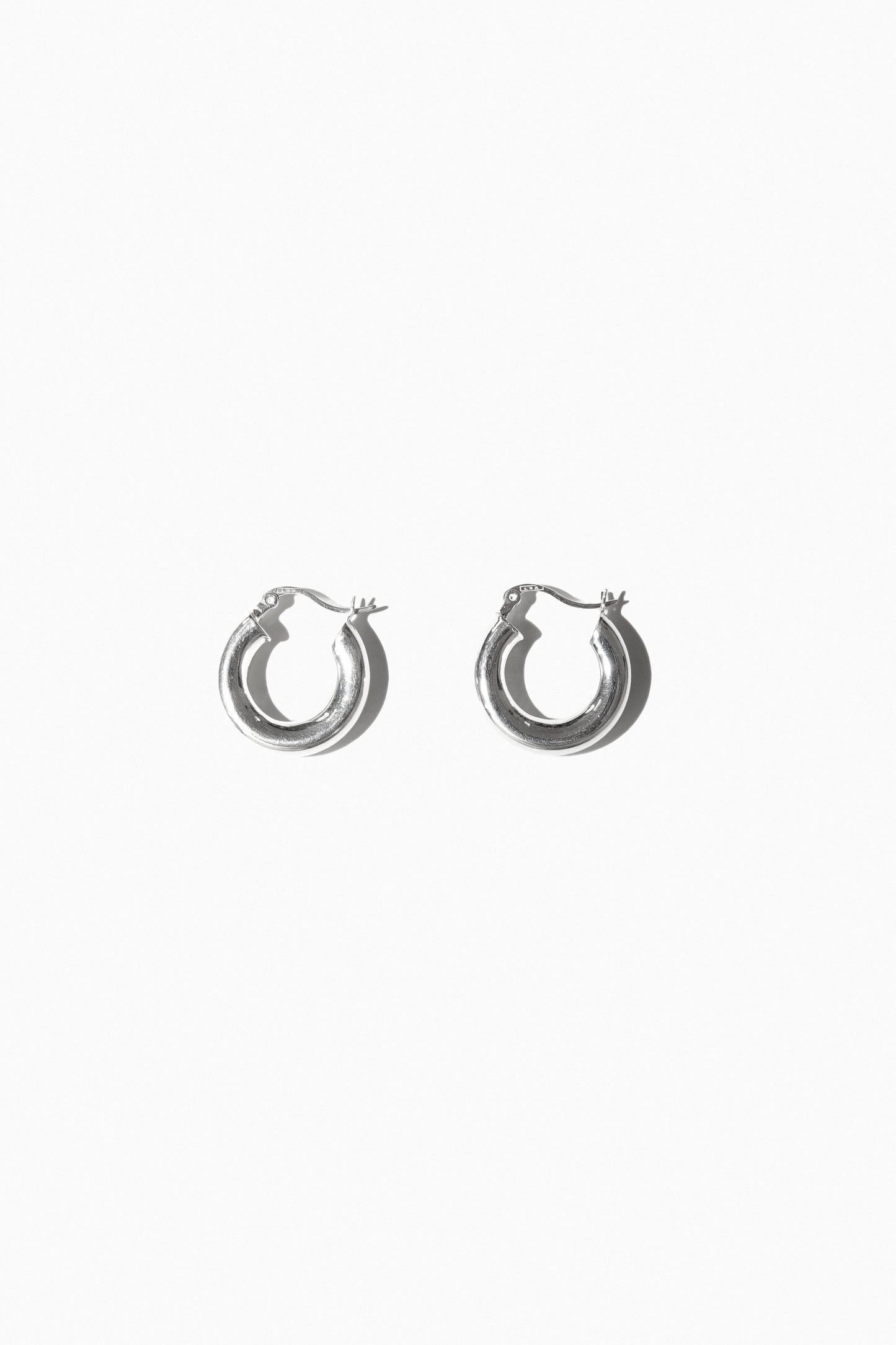 Labro No. 19 Dicianove Earring in Sterling Silver