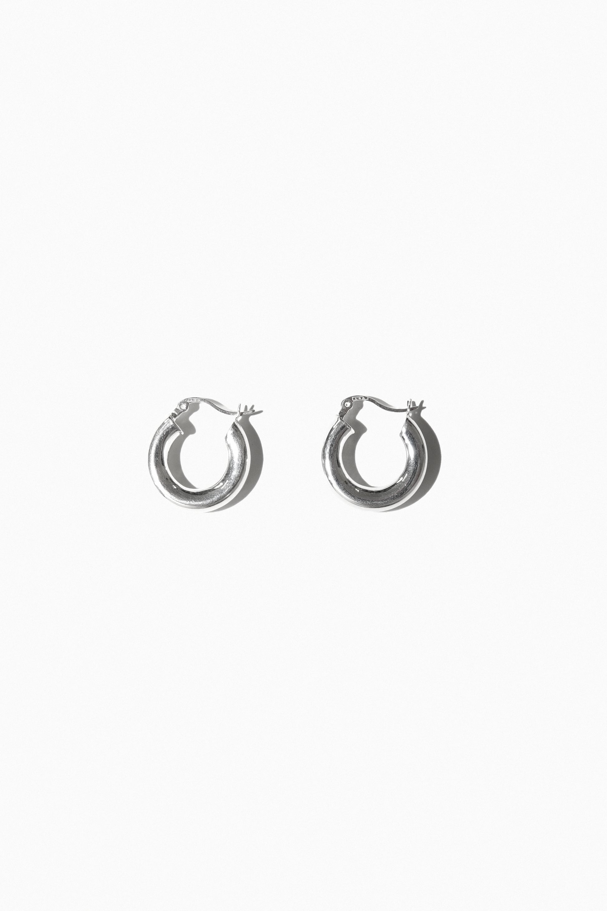 Labro No. 19 Dicianove Earring in Sterling Silver