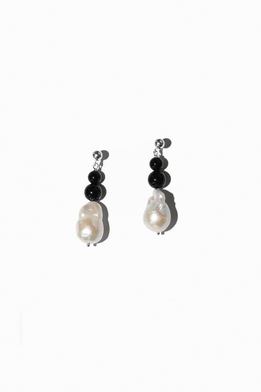 Labro No. 54 Earring Onyx
