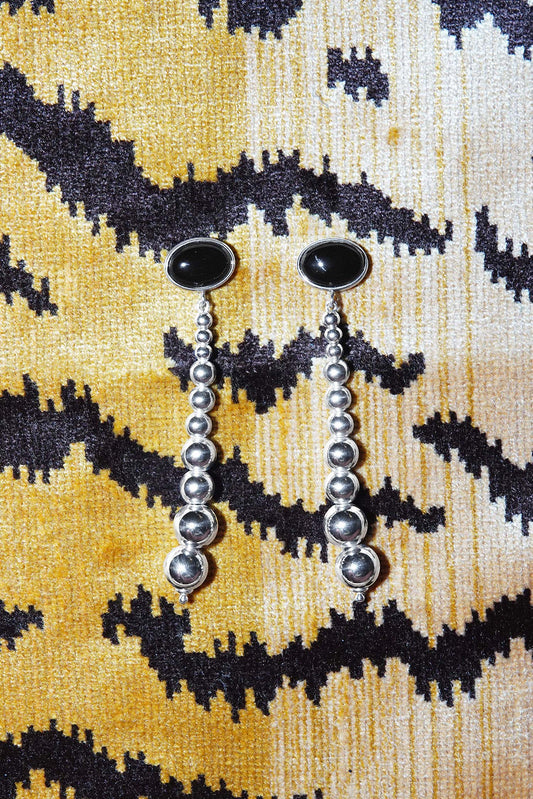 SIENNE EARRINGS (BLACK ONYX)