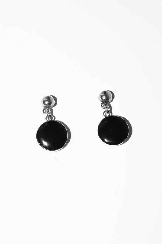 SMALL CIRCLE DROP EARRINGS (BLACK ONYX)