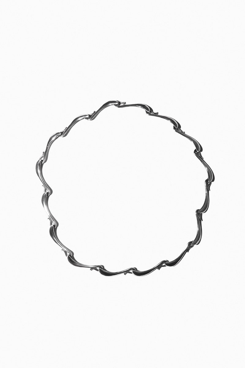 SCALLOP COLLAR NECKLACE (STERLING SILVER)