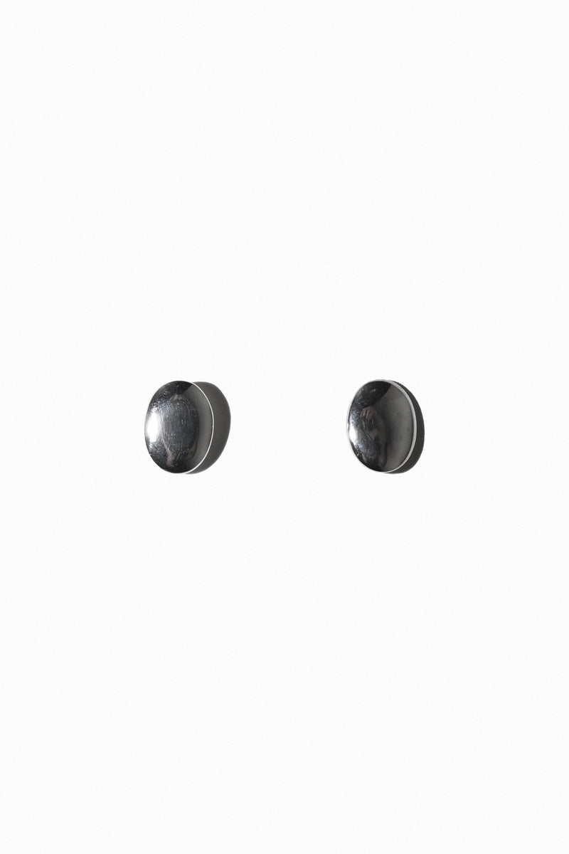 PETITE OVAL STUDS (STERLING SILVER)
