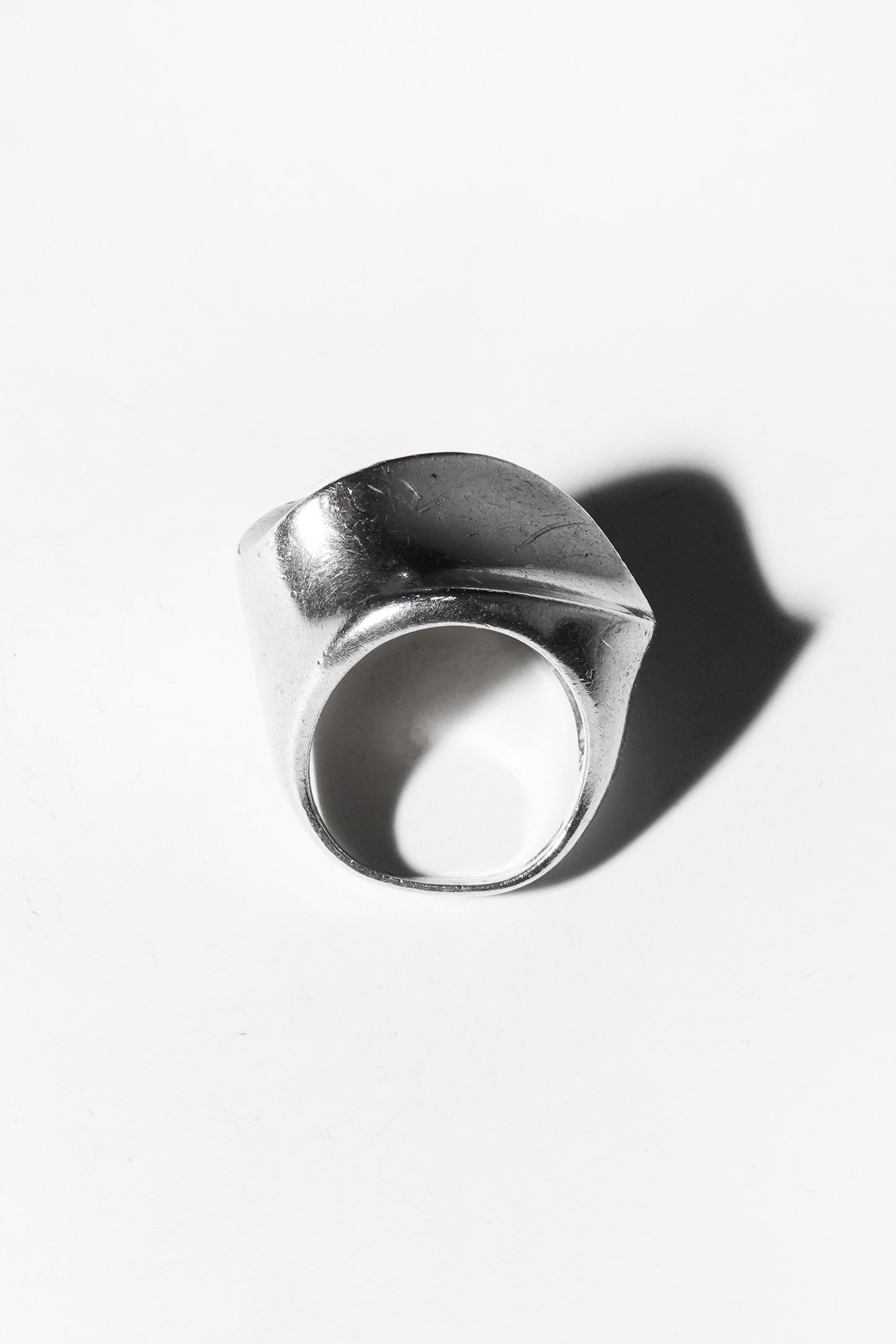 WAVY RING (STERLING SILVER)