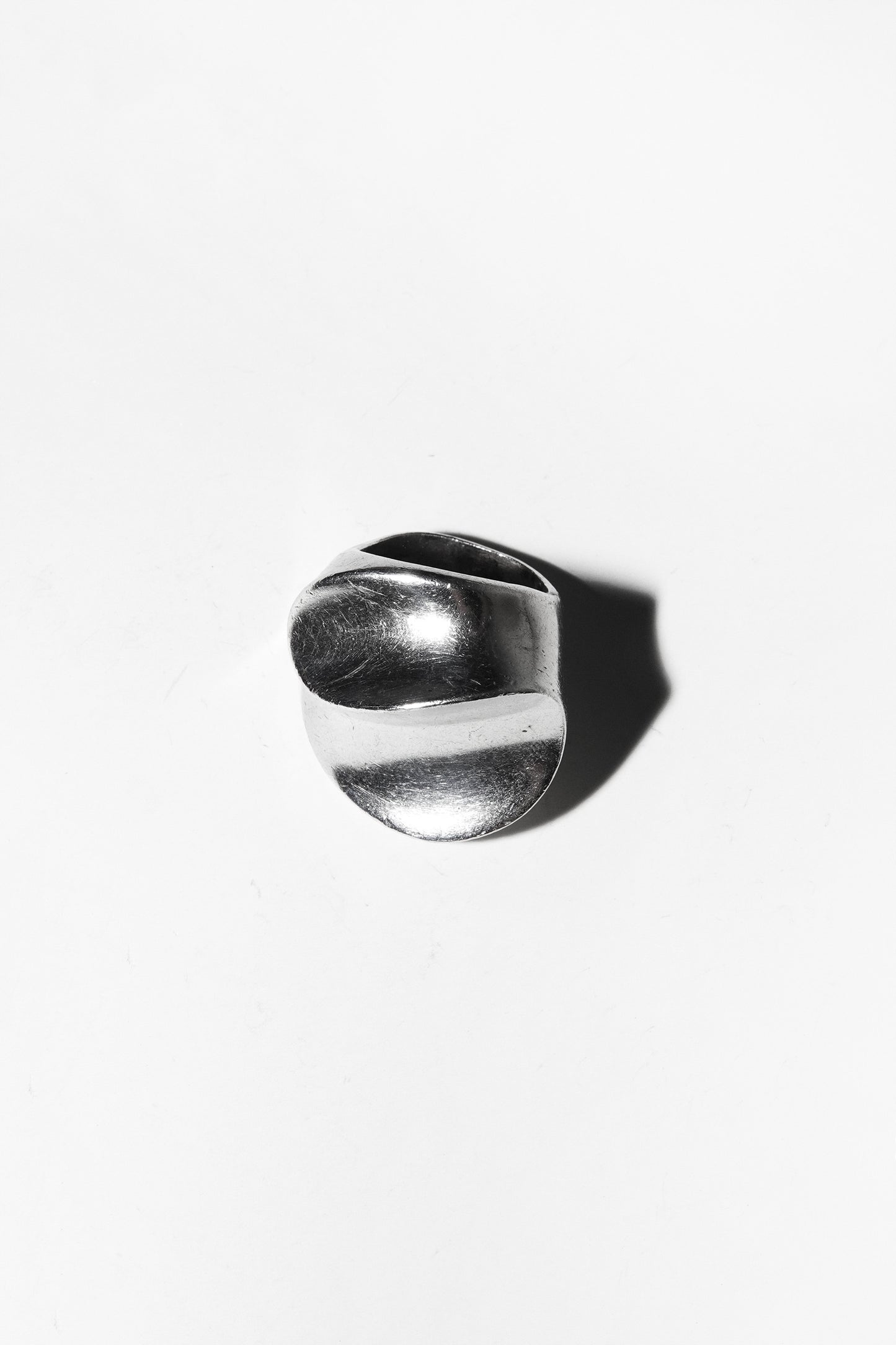 WAVY RING (STERLING SILVER)