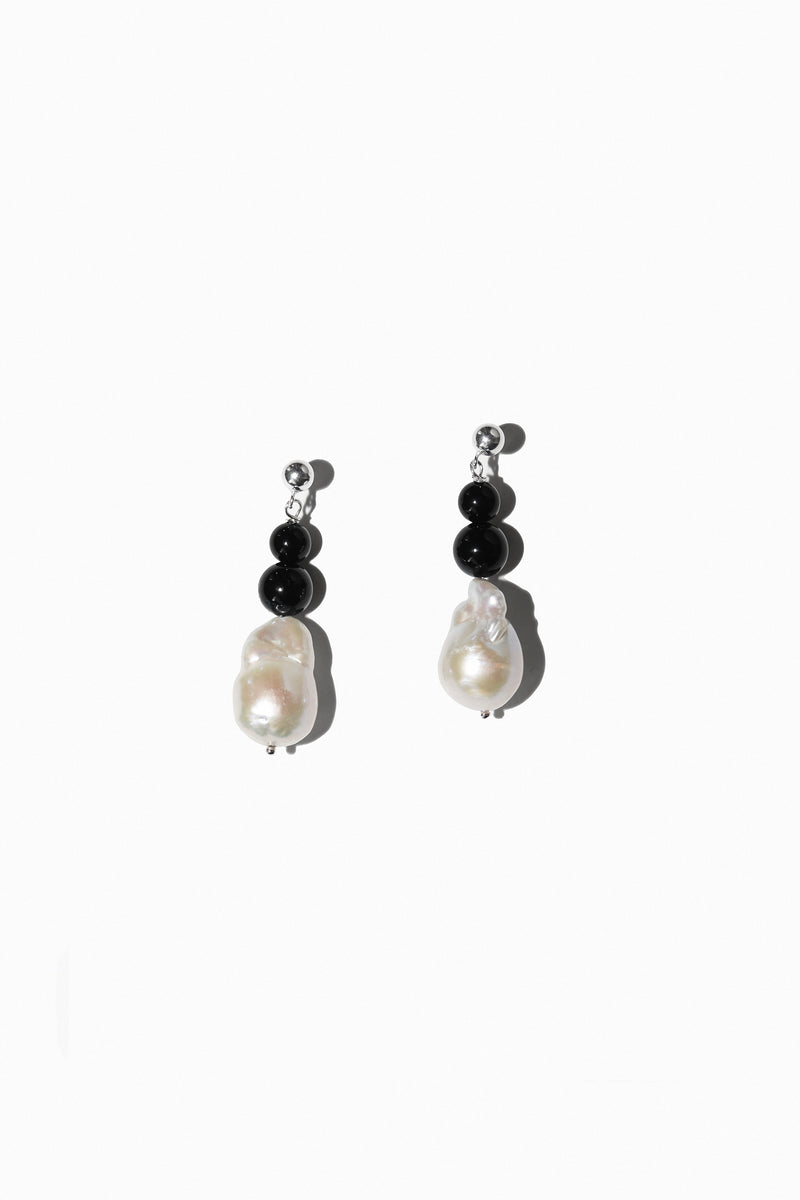 Labro No. 54 Earring Onyx