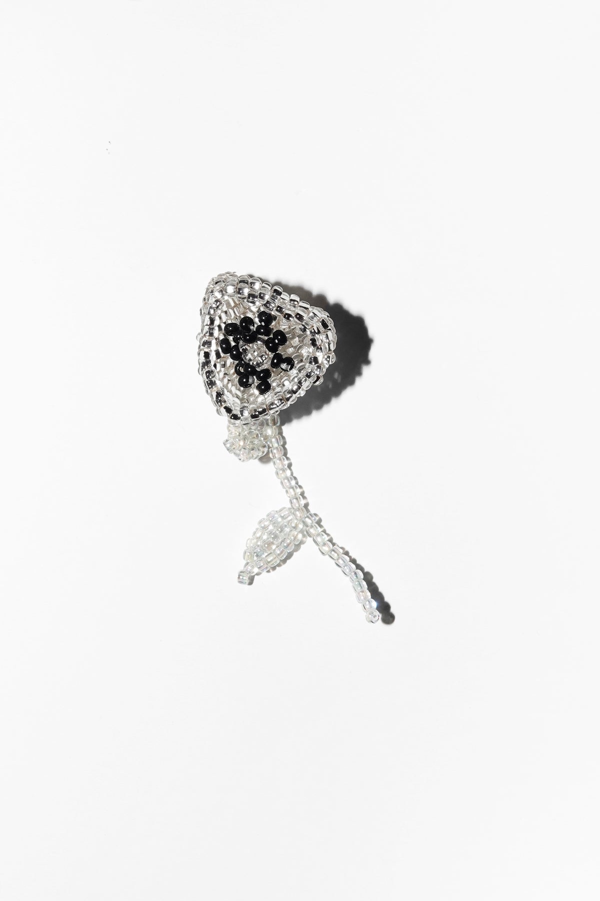 Pura Utz Silver Poppy Ear Stick