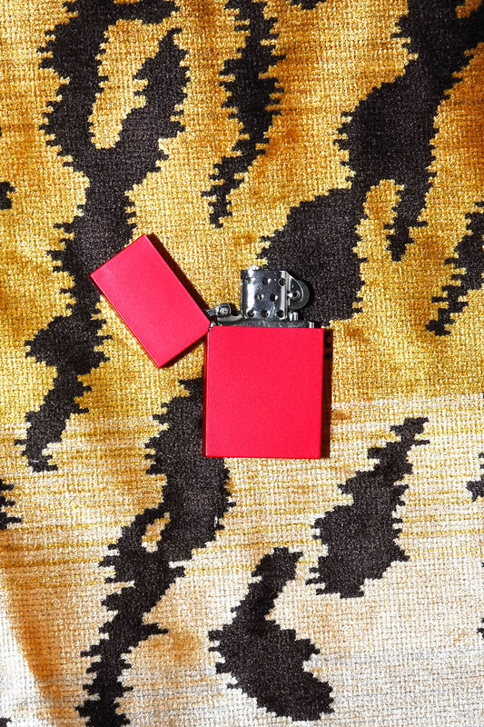 Tsubota Pearl Hard Edge Lighter in Red